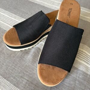 Toms Black and Tan Women's Sandals